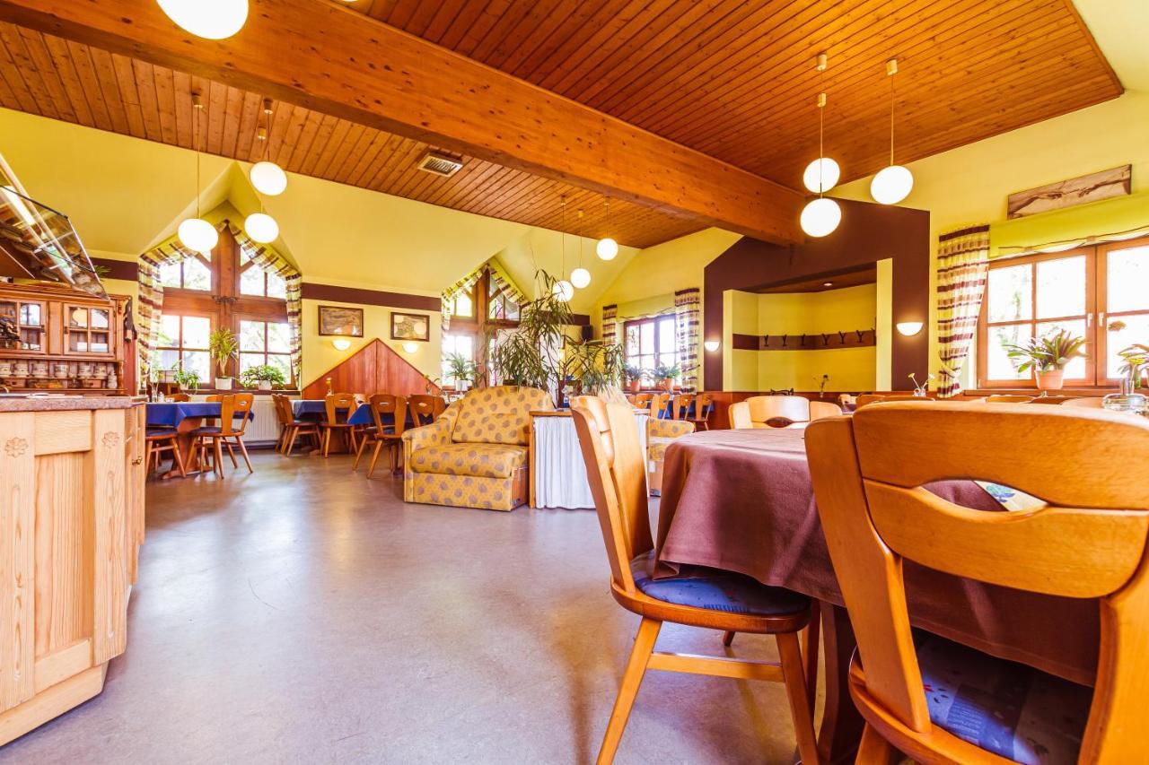 Landhotel Georgshof Hünfeld Buitenkant foto